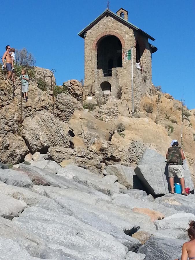 Tipica Casa Ligure In Pietra - Garlenda Centro - Typical Ligurian Stone House Villa ภายนอก รูปภาพ