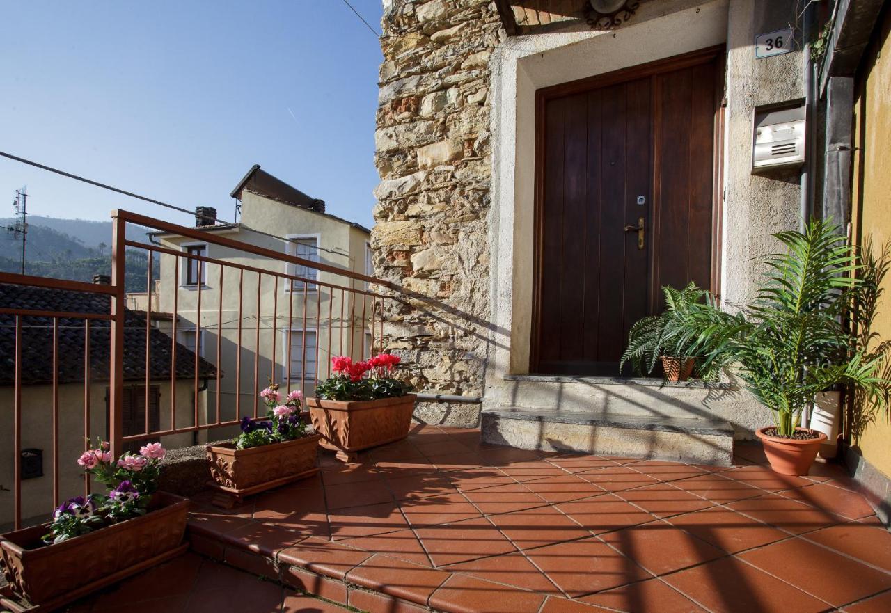 Tipica Casa Ligure In Pietra - Garlenda Centro - Typical Ligurian Stone House Villa ภายนอก รูปภาพ