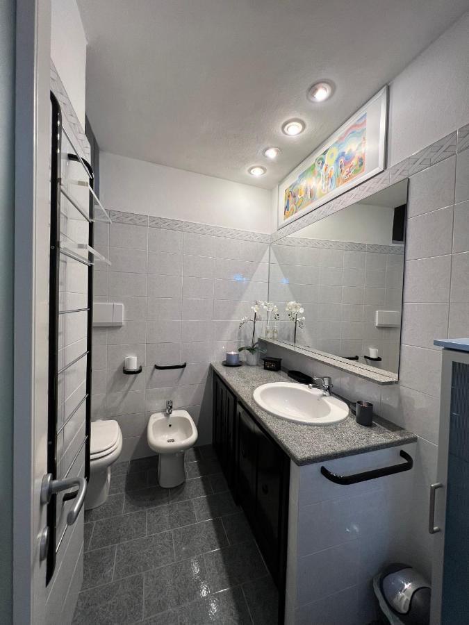 Tipica Casa Ligure In Pietra - Garlenda Centro - Typical Ligurian Stone House Villa ภายนอก รูปภาพ